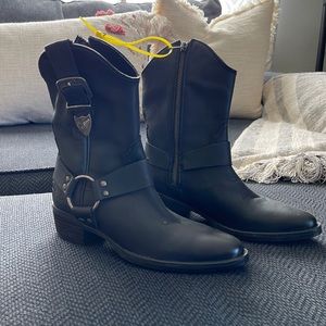 Sheryl Crow Porter Women’s Leather Mid-Calf Western Buckle Boot Black Size 5